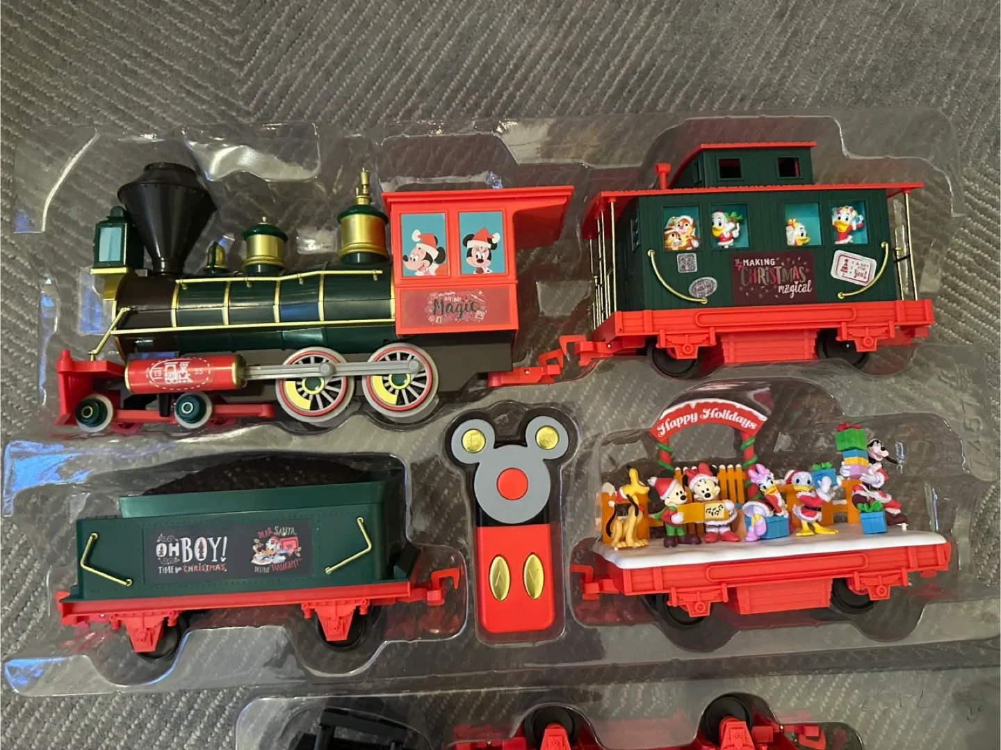 Disney Christmas Train Set - in Box image indicator(2)