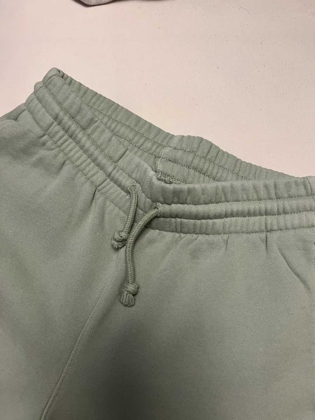 Aritzia cozy sweat fleece Pant, green image indicator(2)