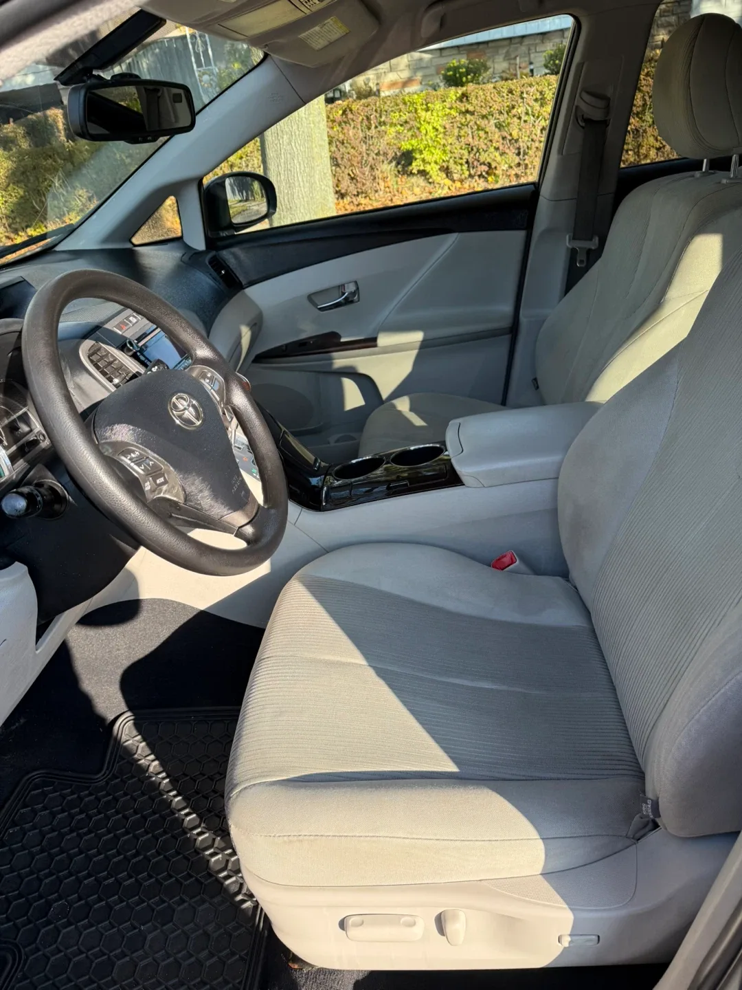 Toyota Venza SUV 2011 image indicator(5)