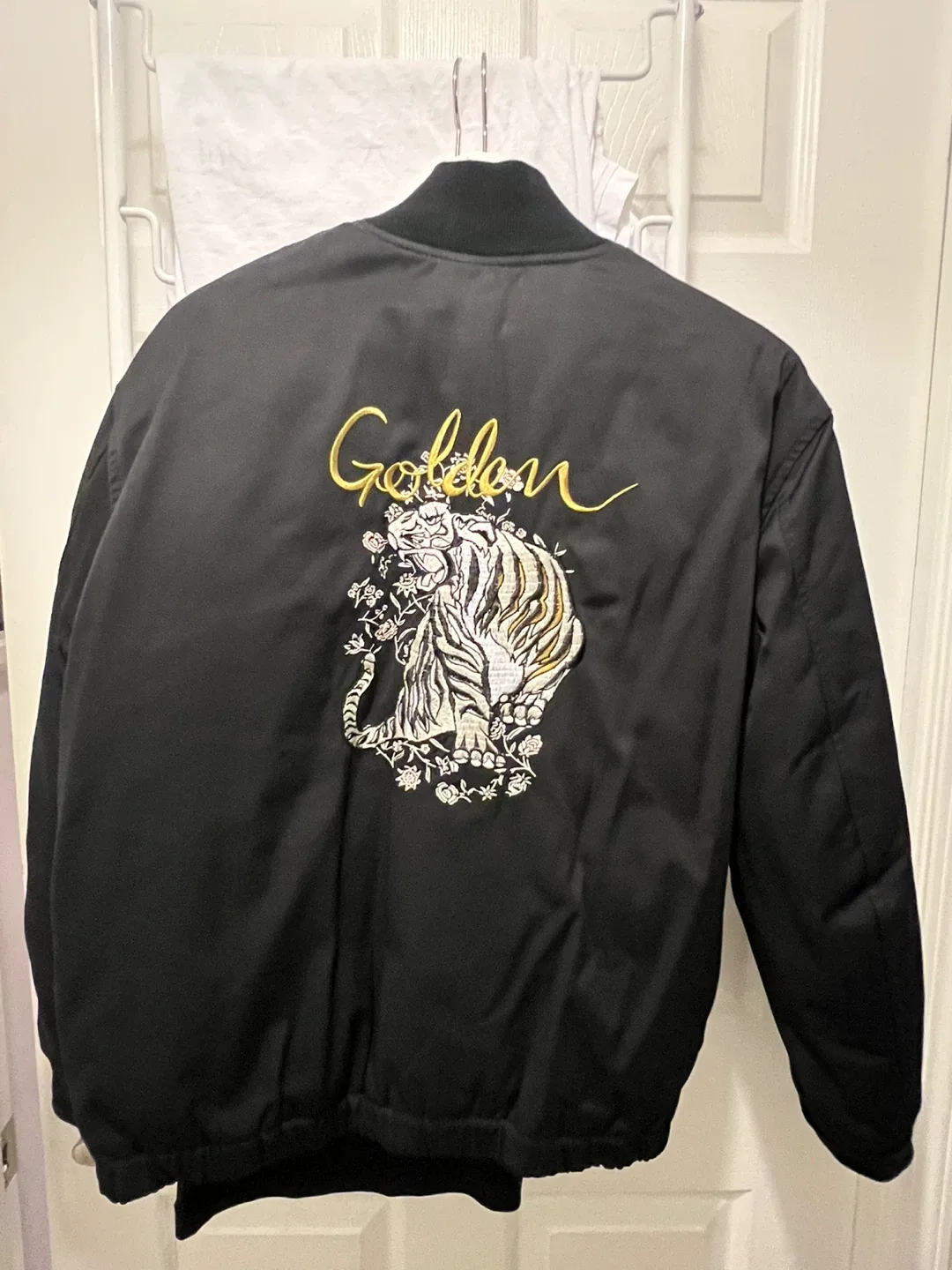 Golden by Tna Black Bomber Jacket - Size M image indicator(2)