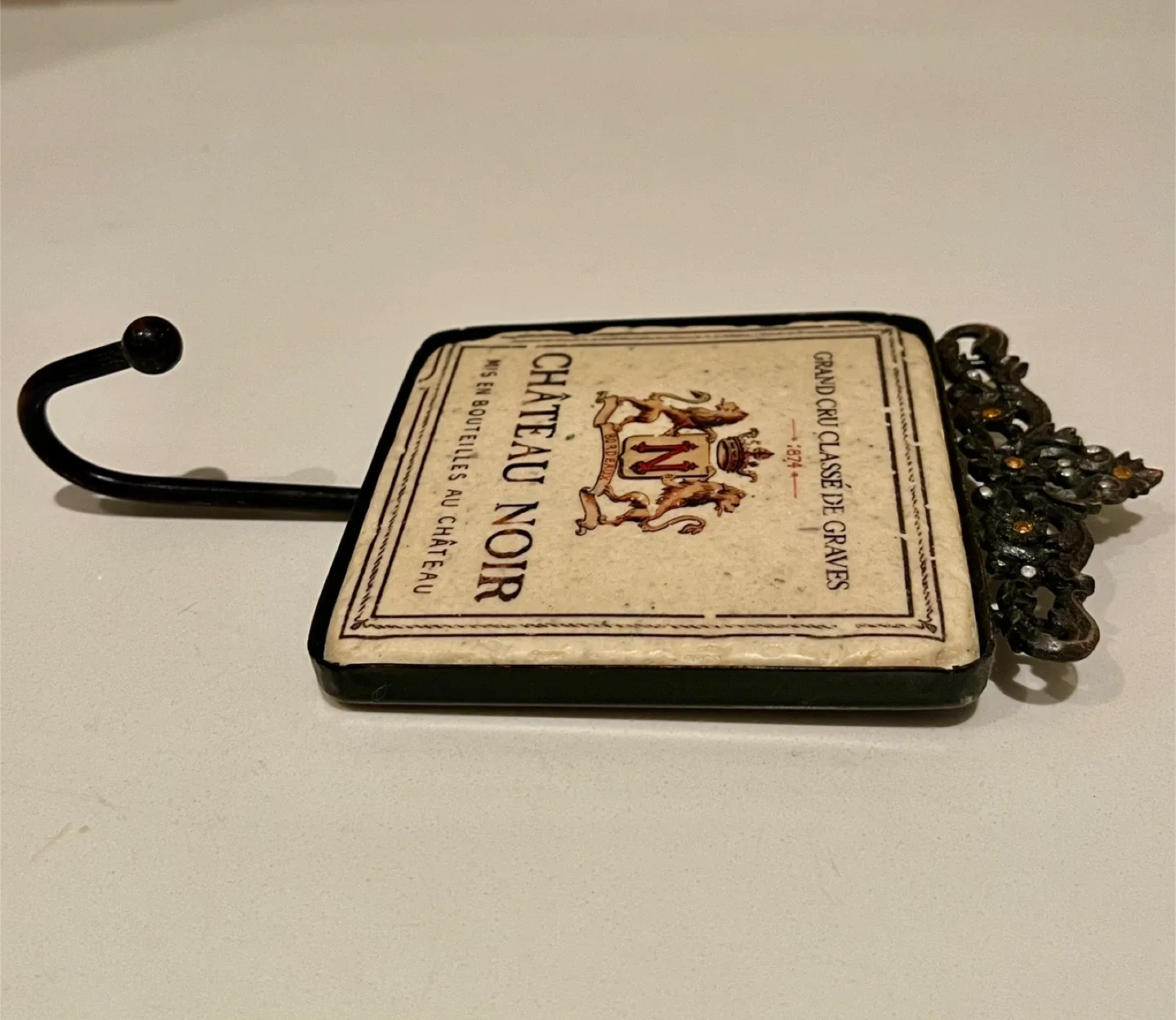 Château Canet & Noir Decorative Wall Hooks image indicator(3)