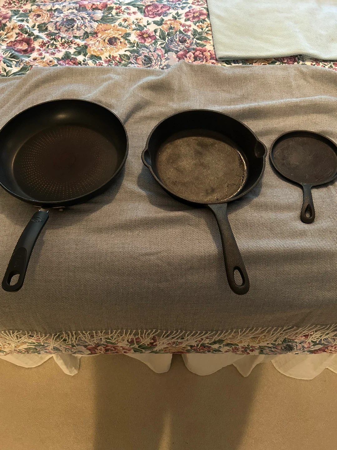 Frying Pan Set - Three Pieces