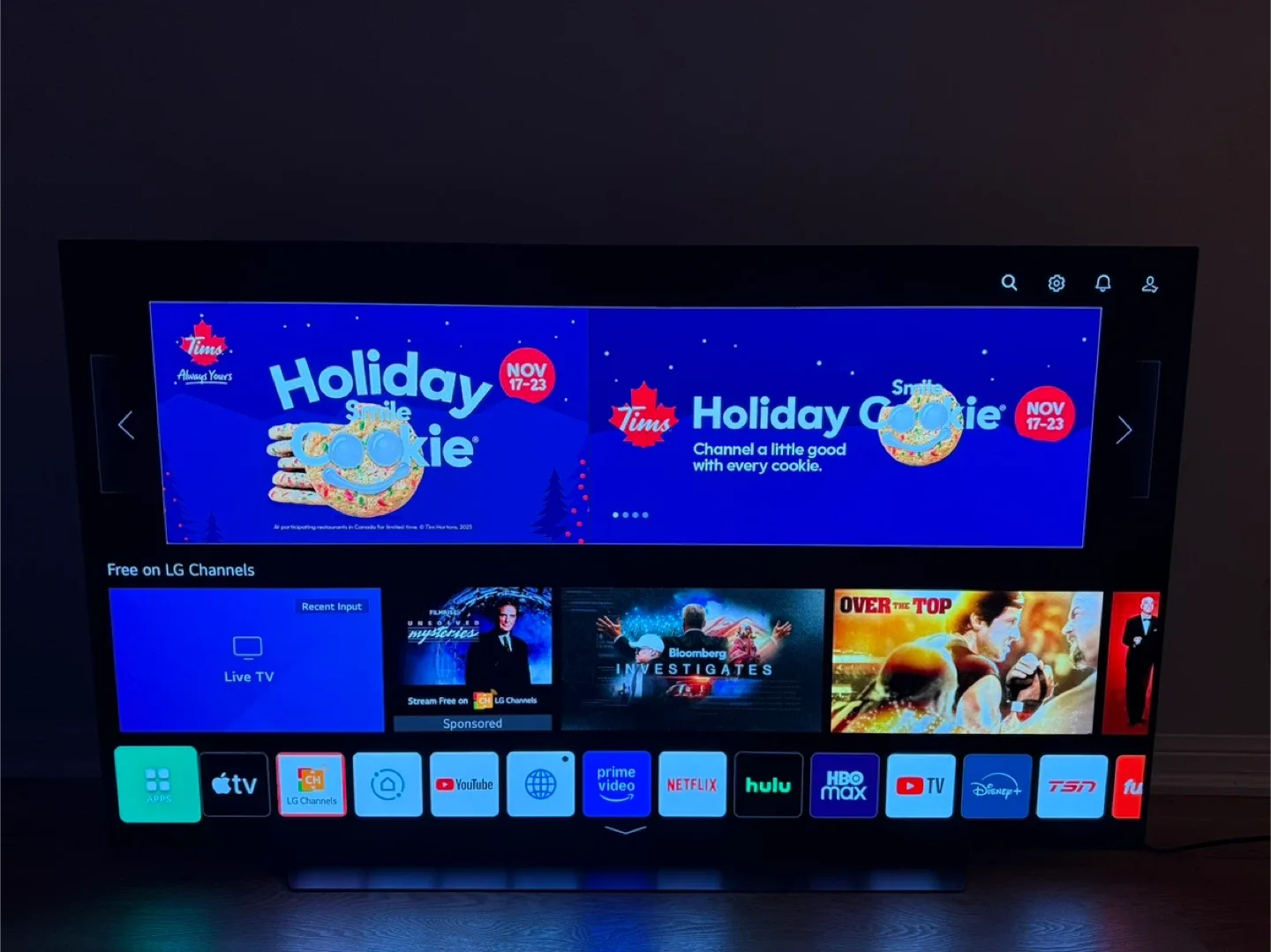 LG 65 inch OLED C1 TV image indicator(4)