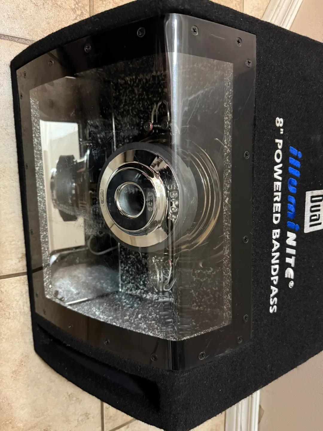 Dual SBP8A 8" Powered Bandpass Subwoofer image indicator(7)