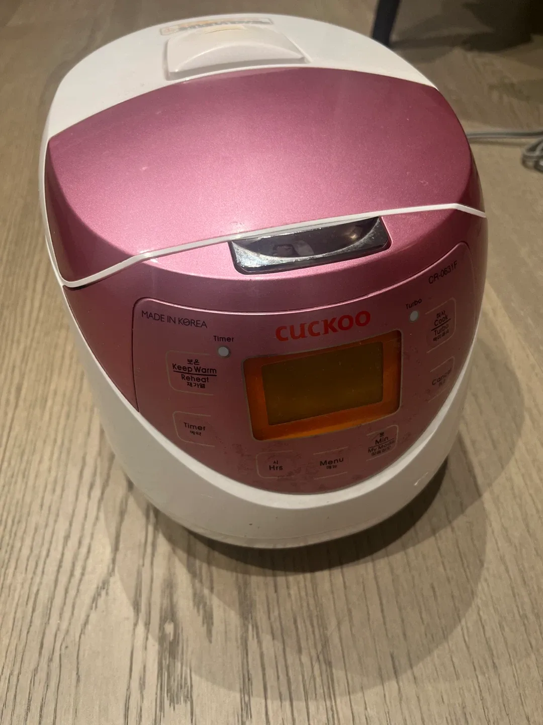Cuckoo CR-0631F Rice Cooker - Pink & White