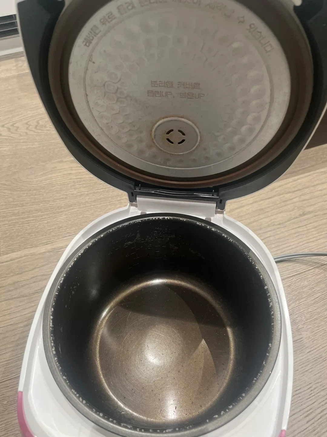 Cuckoo CR-0631F Rice Cooker - Pink & White image indicator(2)