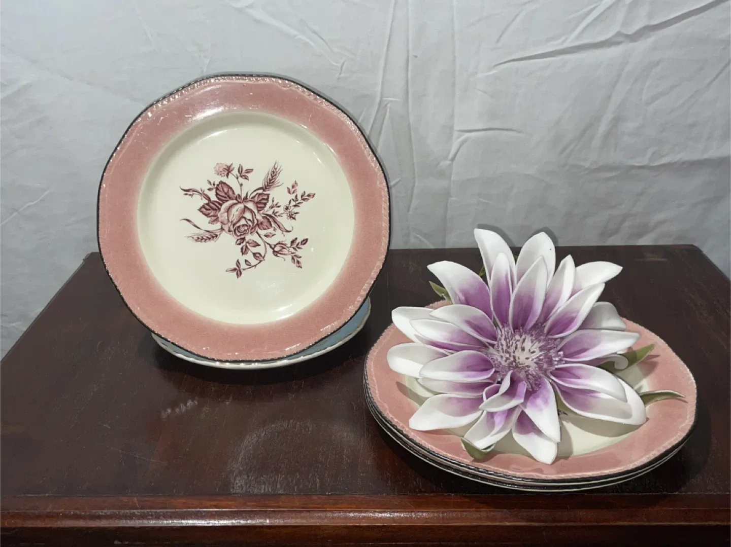 Vintage Royal Albert Pink Rose Plates image indicator(3)