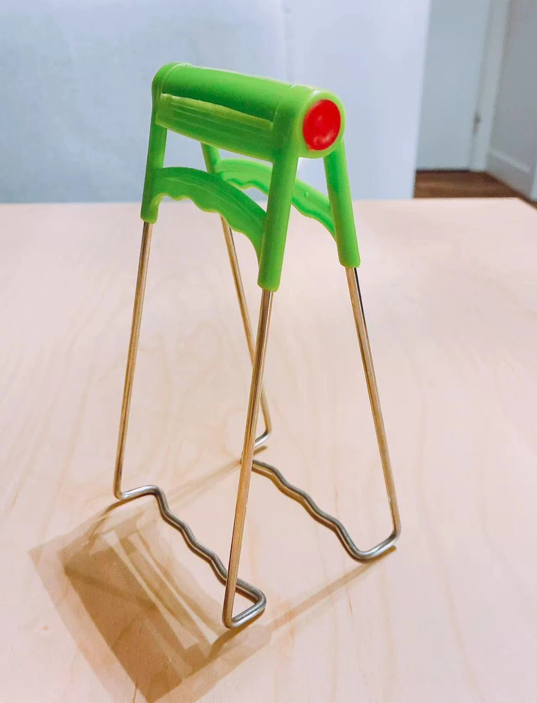 Green Pot Gripper