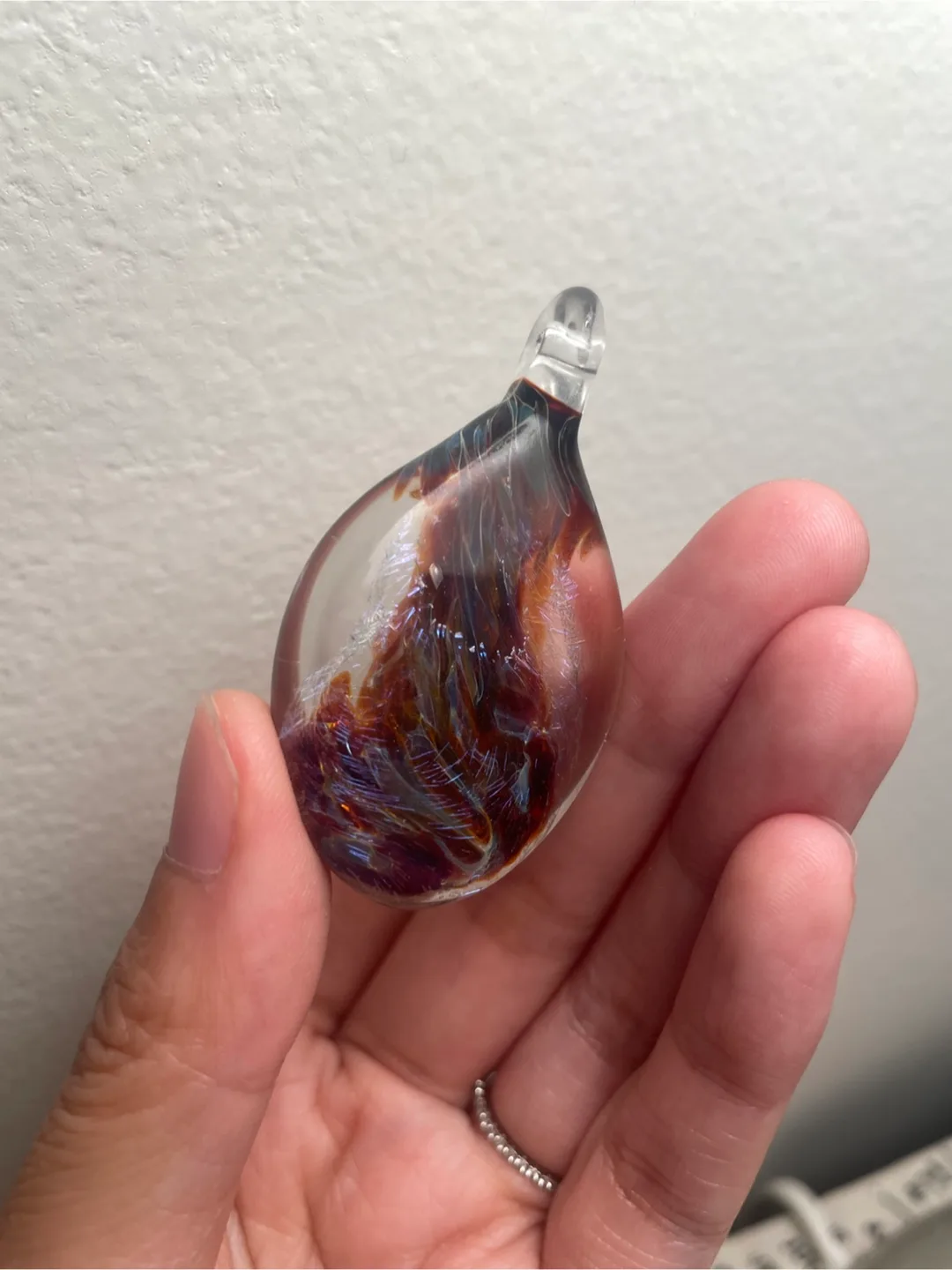 Hand Blown Glass Pendant image indicator(3)