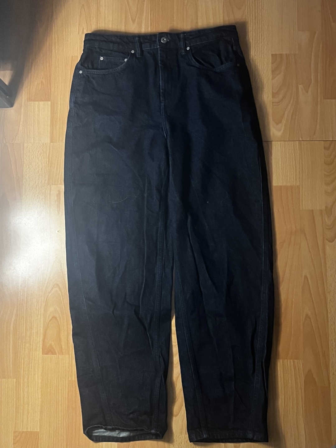 KOTN Baggy Jeans - Size 30