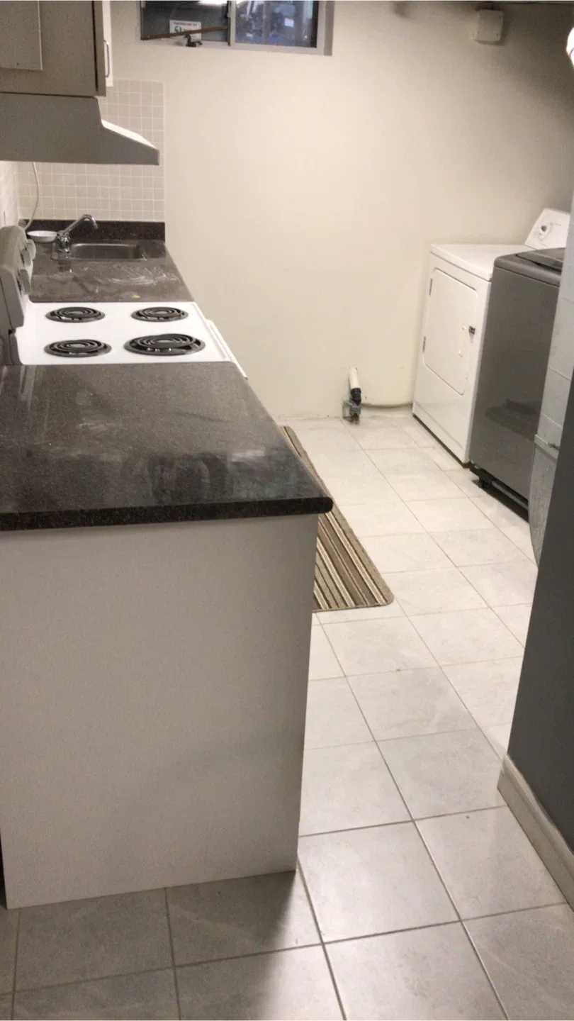 Private room for rent image indicator(4)