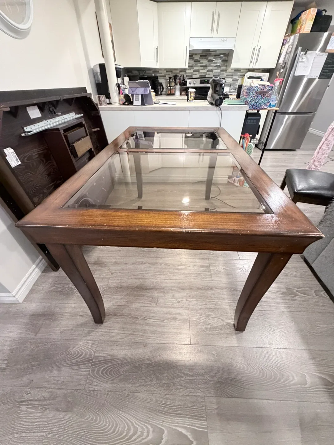 Glass Top Dining Table image indicator(3)