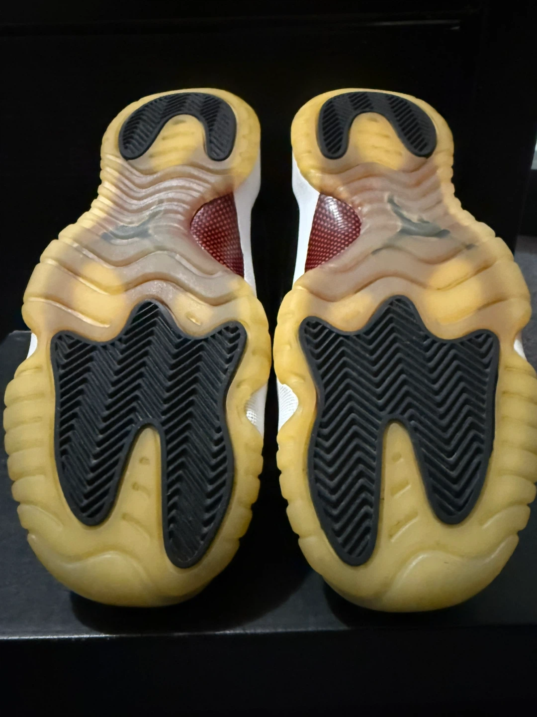 Air Jordan 11 Retro Playoffs 2019 - photo 5