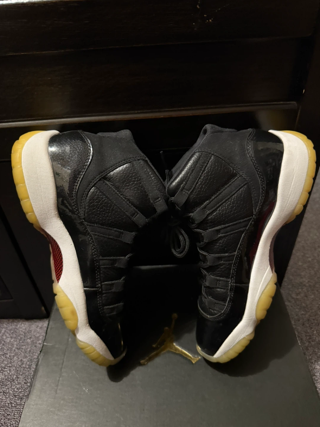 Air Jordan 11 Retro Playoffs 2019 - photo 3