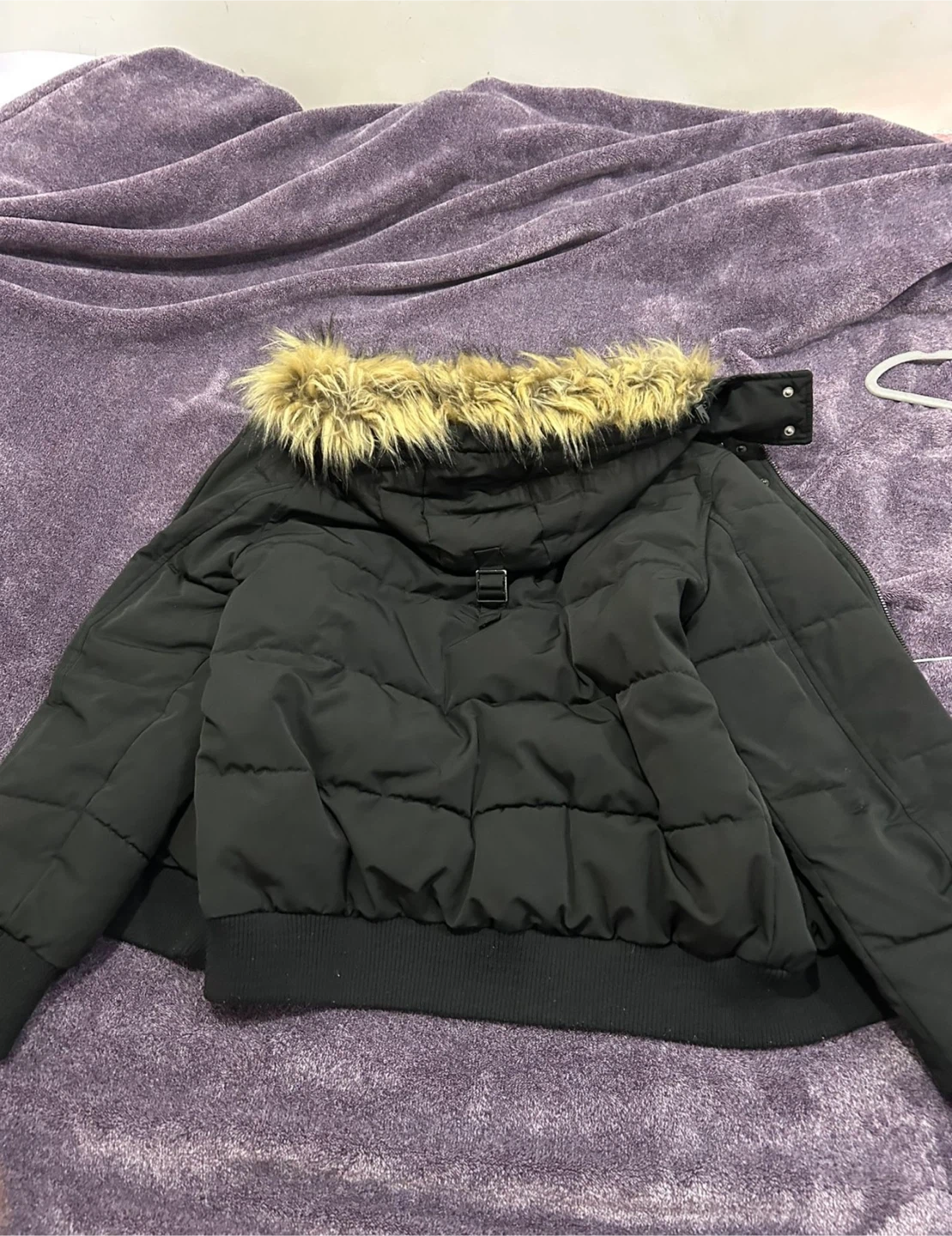 GUESS Men's Puffer Bomber Jacket