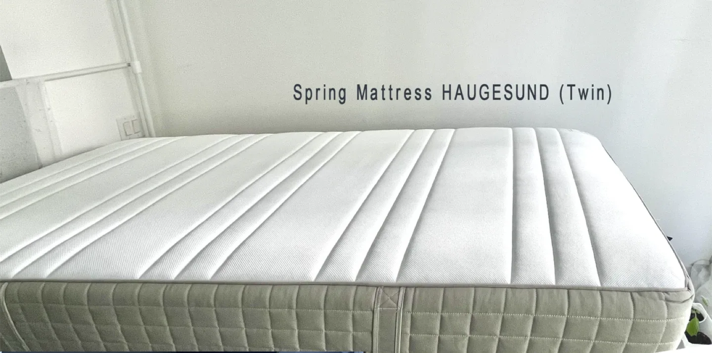 Mattress + Slatted bed base + sheets + waterproof protector image indicator(2)