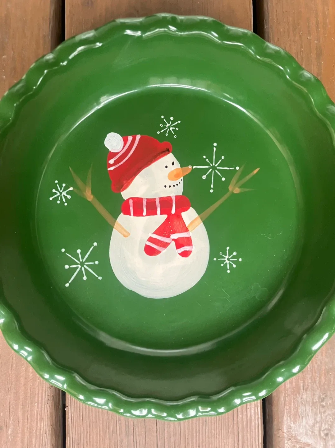Hand Painted Snowman 9” Stoneware Deep Dish Pie Plate image indicator(3)
