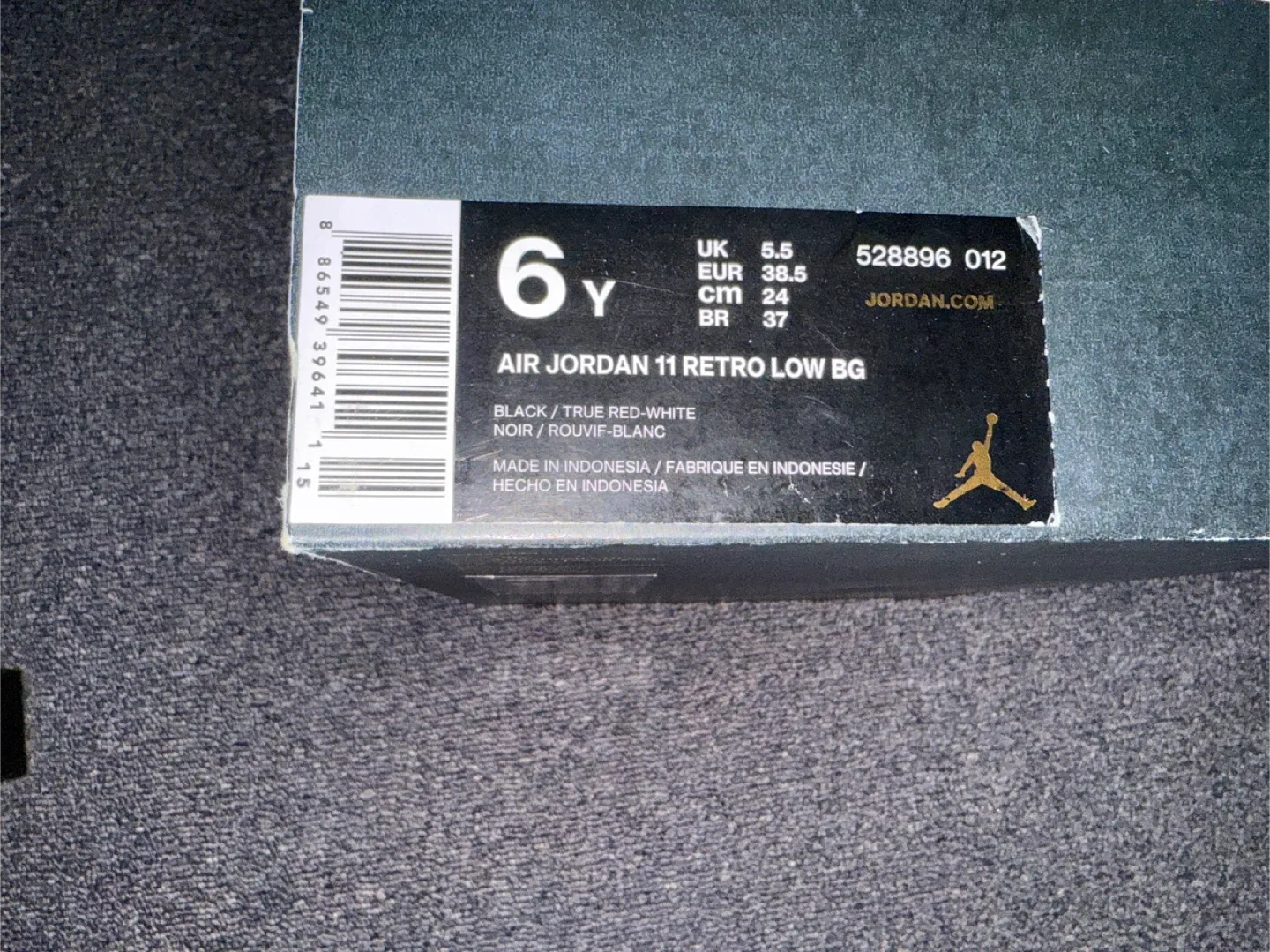 Air Jordan 11 Retro Low Black/Red image indicator(8)