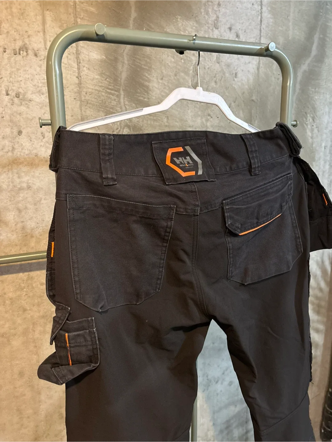 Helly Hansen Work Pants, Size 34/32 image indicator(5)