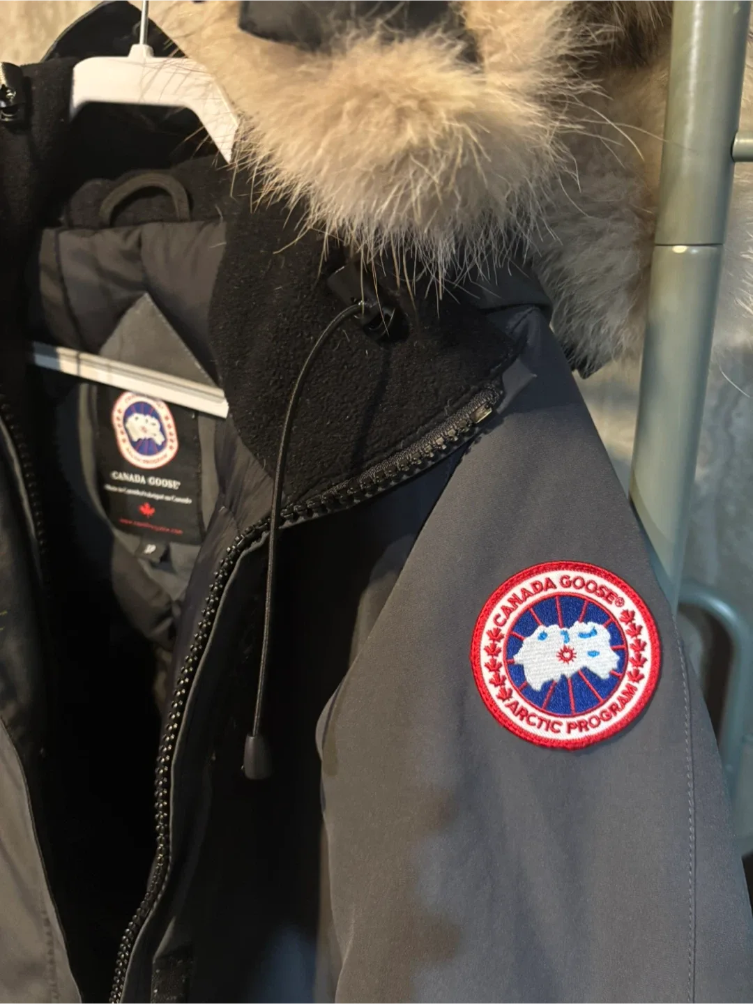 Canada Goose Parka, Grey image indicator(5)