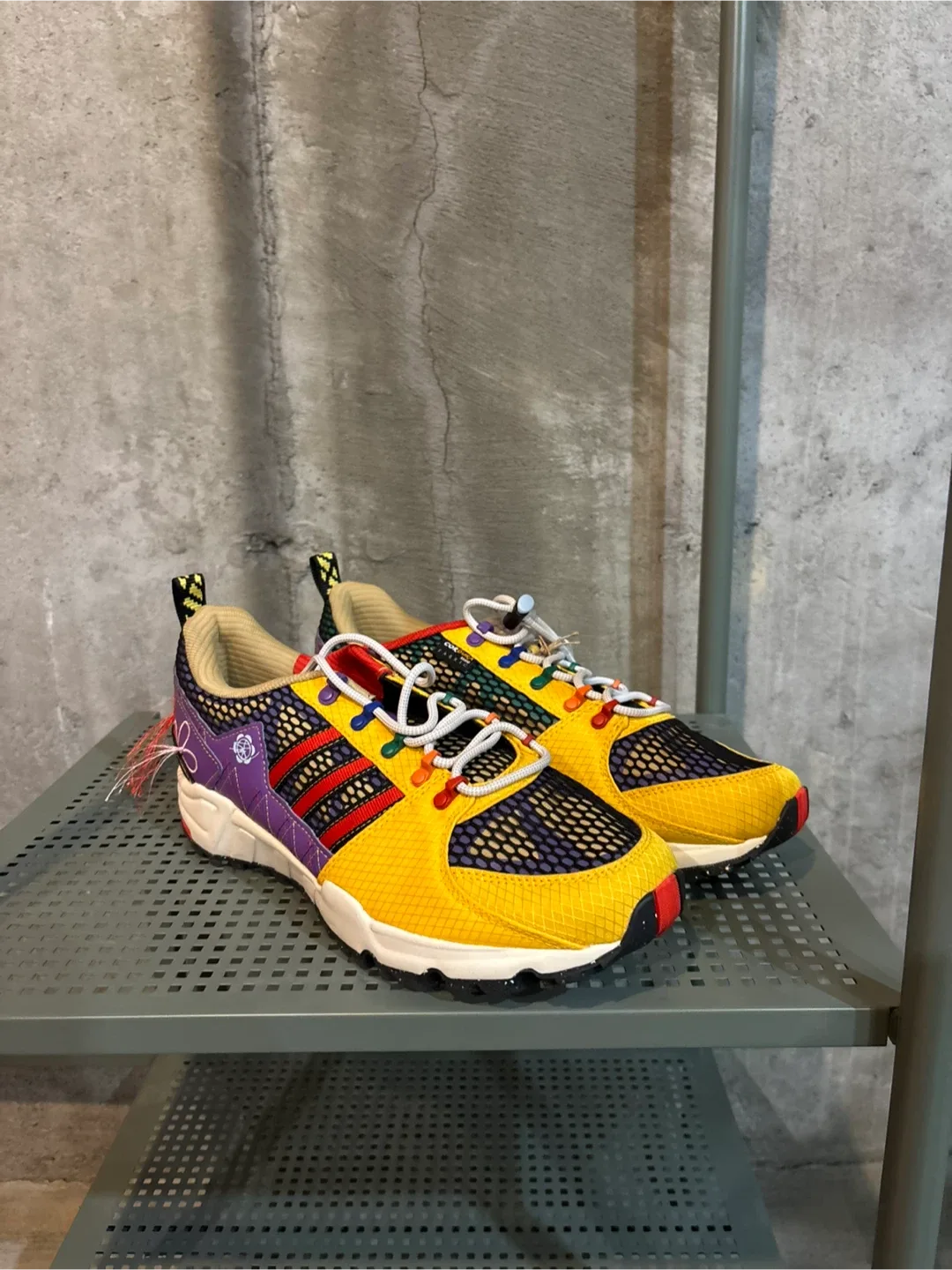 Sean Wotherspoon Adidas Equipment Support 9, Size 9