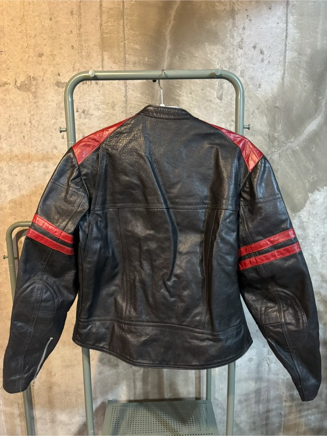 Vintage Bristol Leather Motorcycle Jacket - Black & Red image indicator(4)