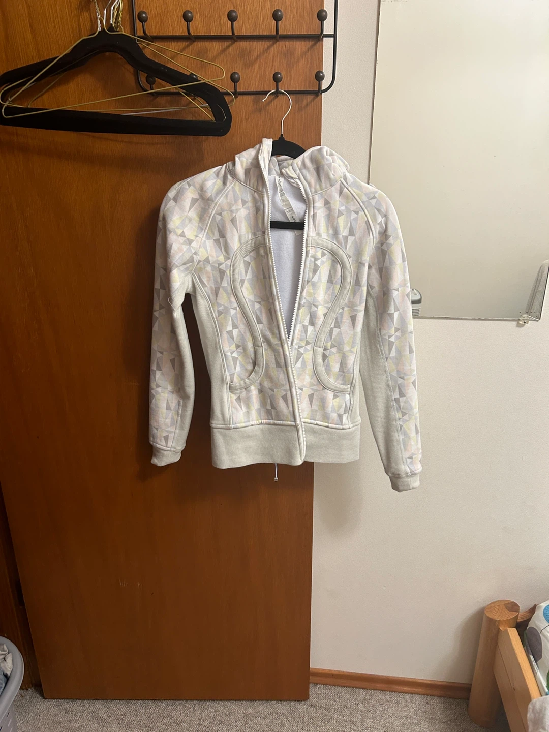 Lululemon Define Jacket Size 4 - photo 2