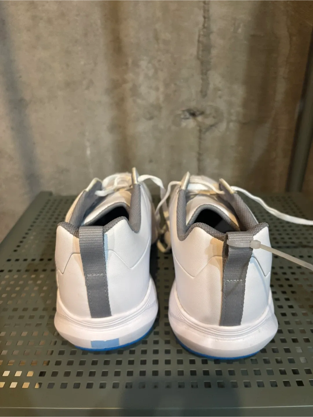 FootJoy Club Shield Golf Shoes - White image indicator(5)