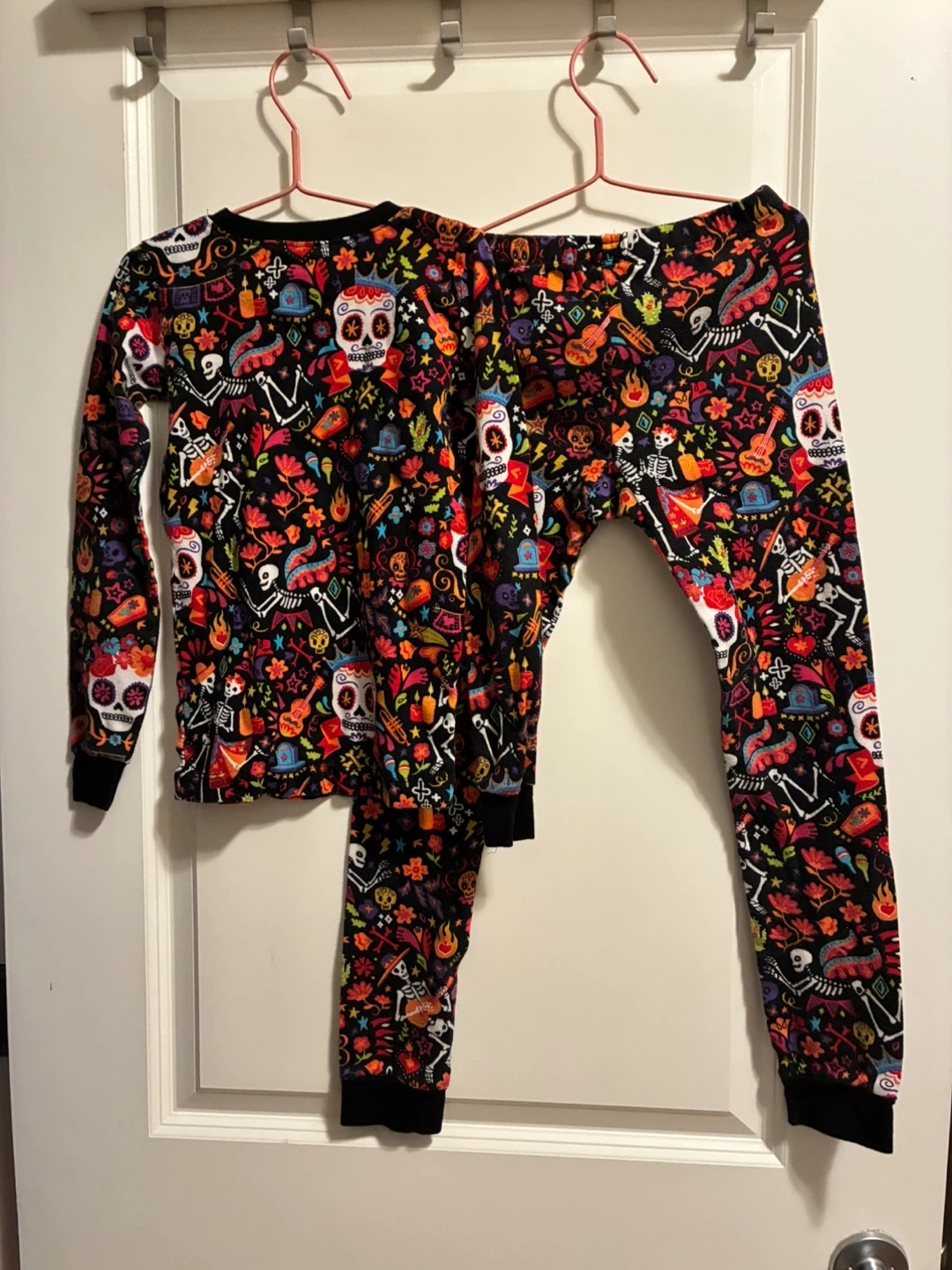 Cranston: Little Blue House Halloween pj set Sz 10 - photo 2