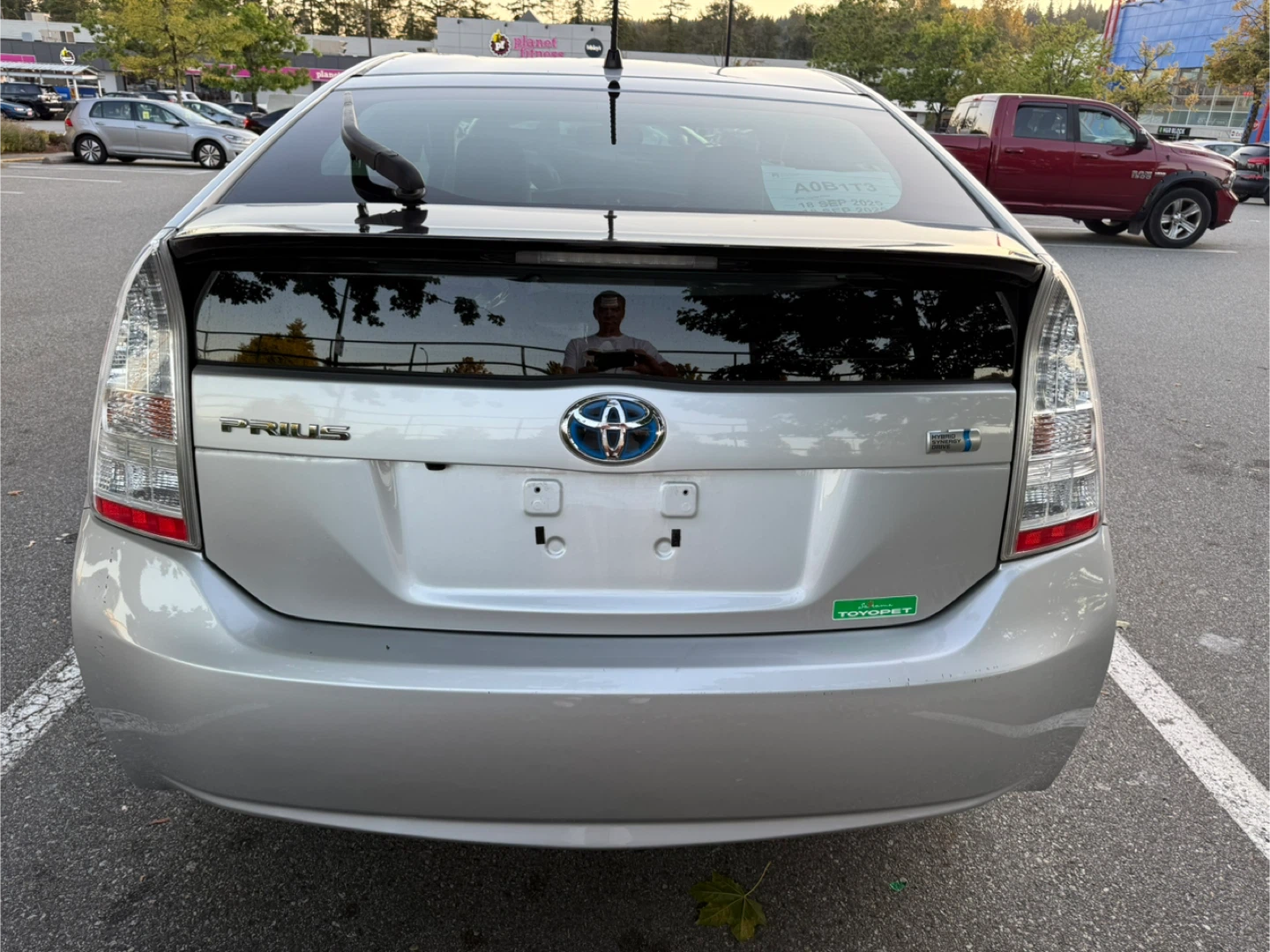 2010 Toyota Prius JDM RHD - photo 4