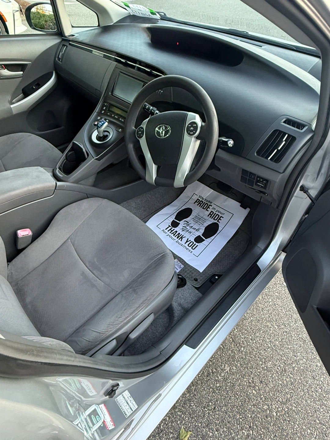 2010 Toyota Prius JDM RHD - photo 5