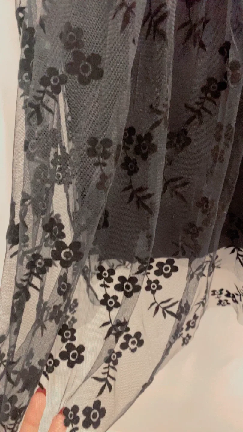 Zara Woman Black Floral Dress image indicator(2)