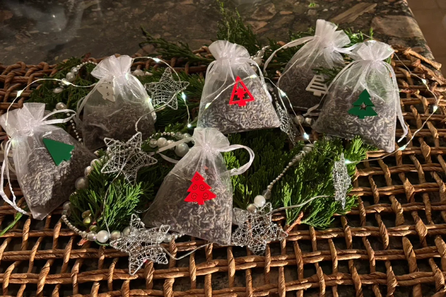 Handmade Lavender Sachets image indicator(5)