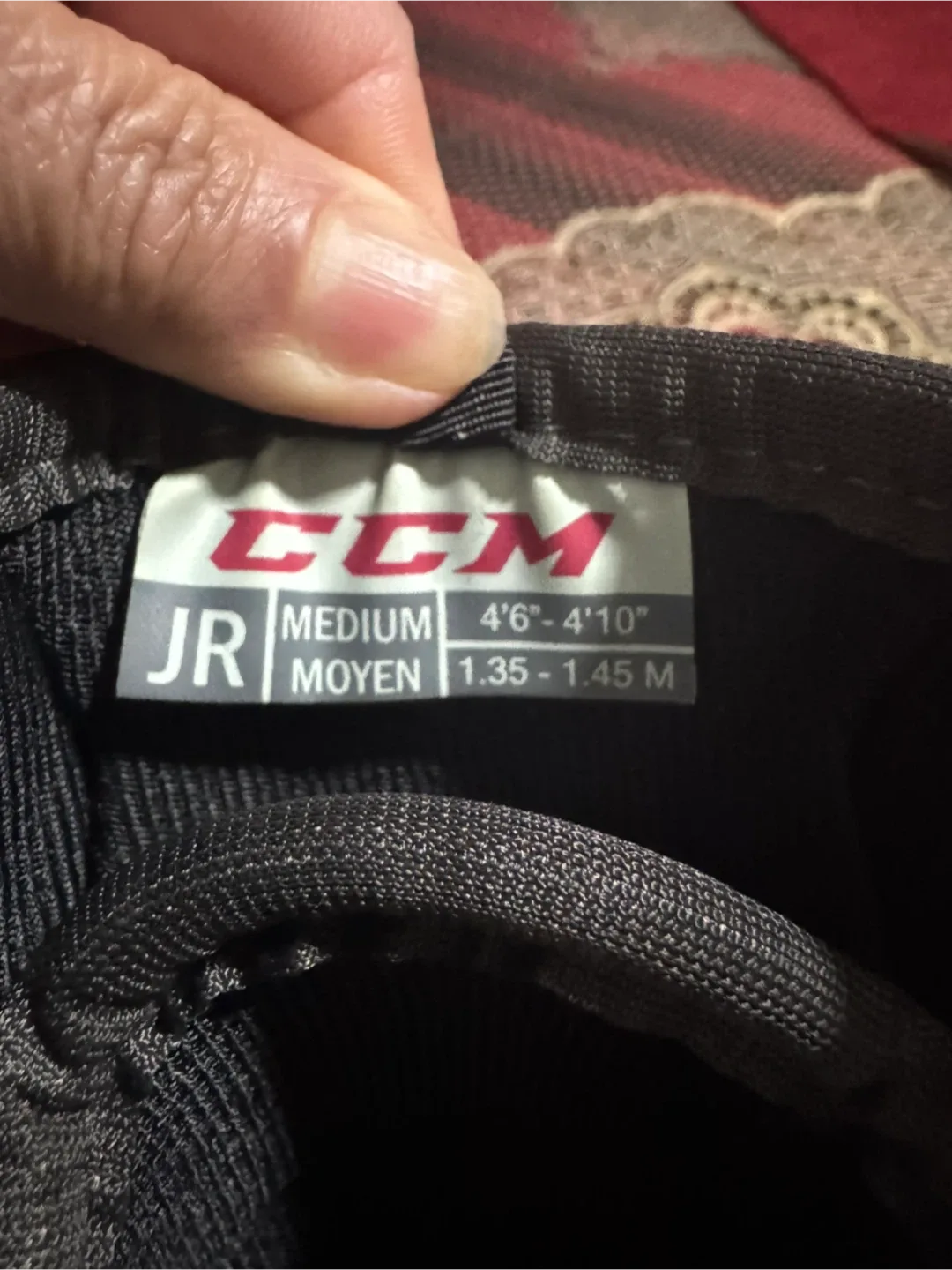 CCM Top Prospect Shoulder Pads - Junior Medium image indicator(3)