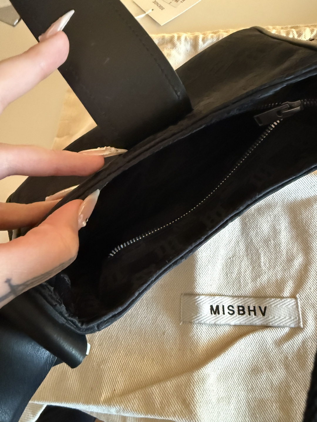 MISBHV Black Baguette Bag - photo 5