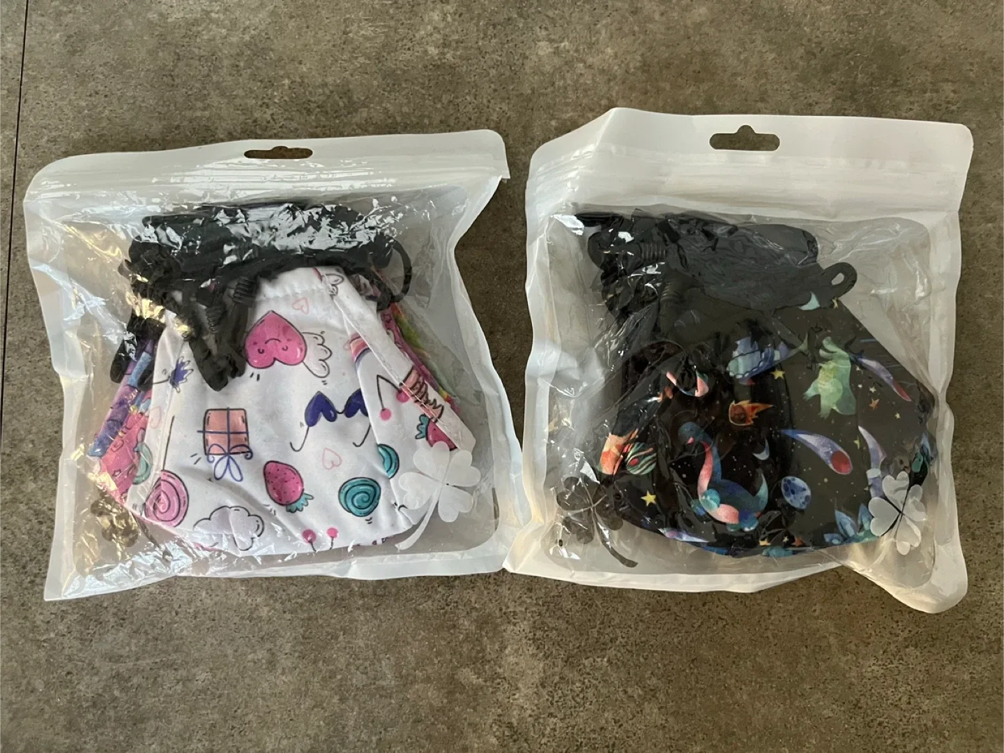 12 PCS Washable kids Face Masks Fashion Designer image indicator(2)