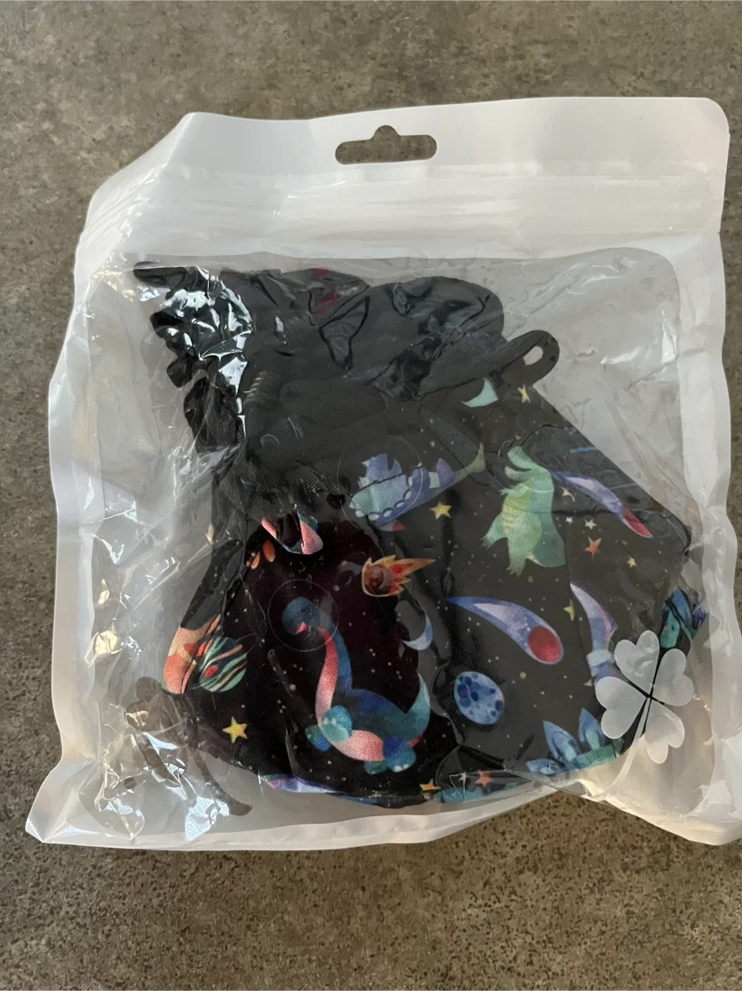 12 PCS Washable kids Face Masks Fashion Designer image indicator(5)