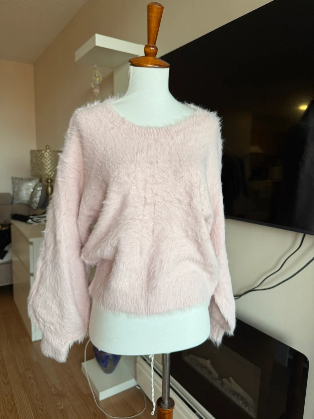 London Kaye Pink Sweater - Size XS