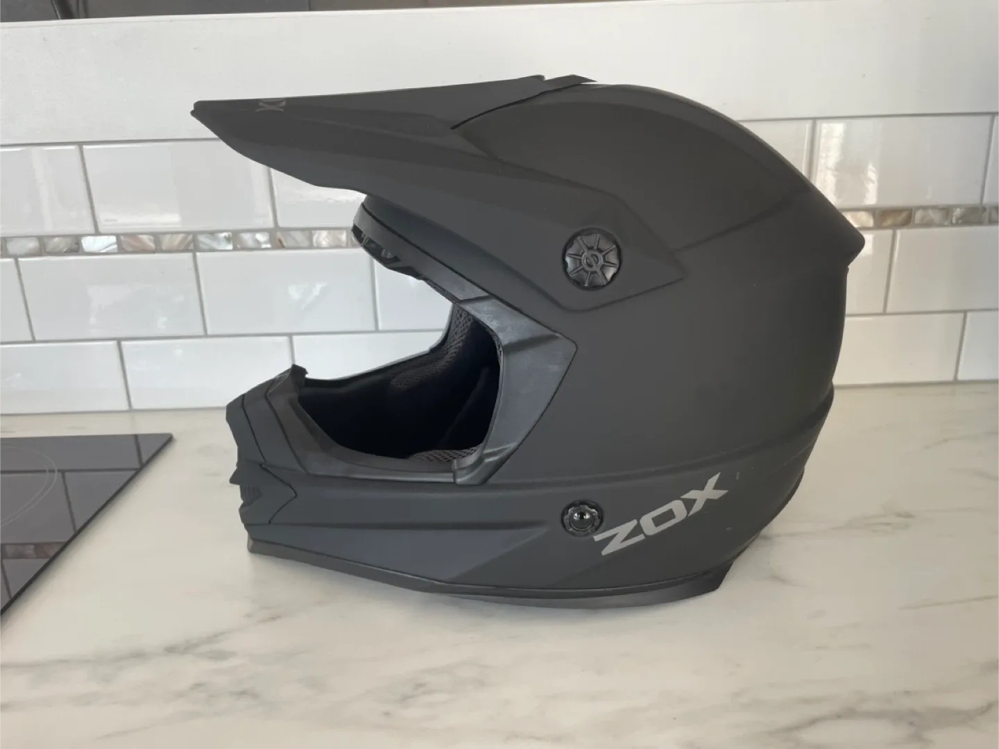 Snowmobile Zox Z-Series Black Helmet