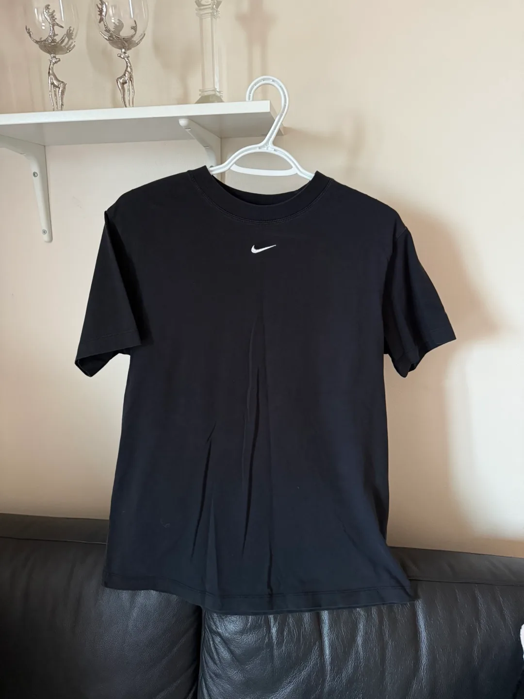Nike "The Nike Tee" Black T-Shirt (Size S)