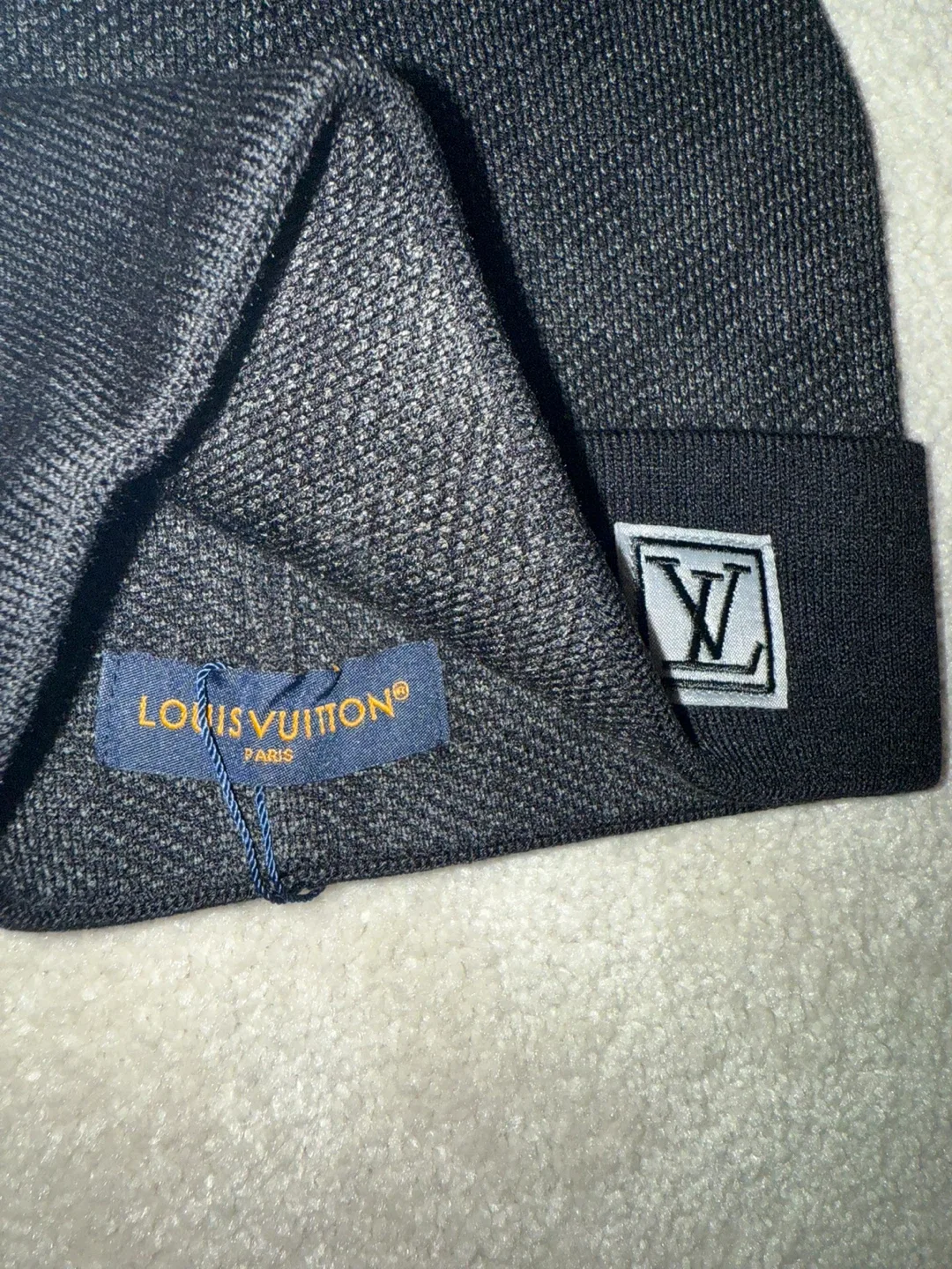Louis Vuitton Black Beanie Hat image indicator(2)