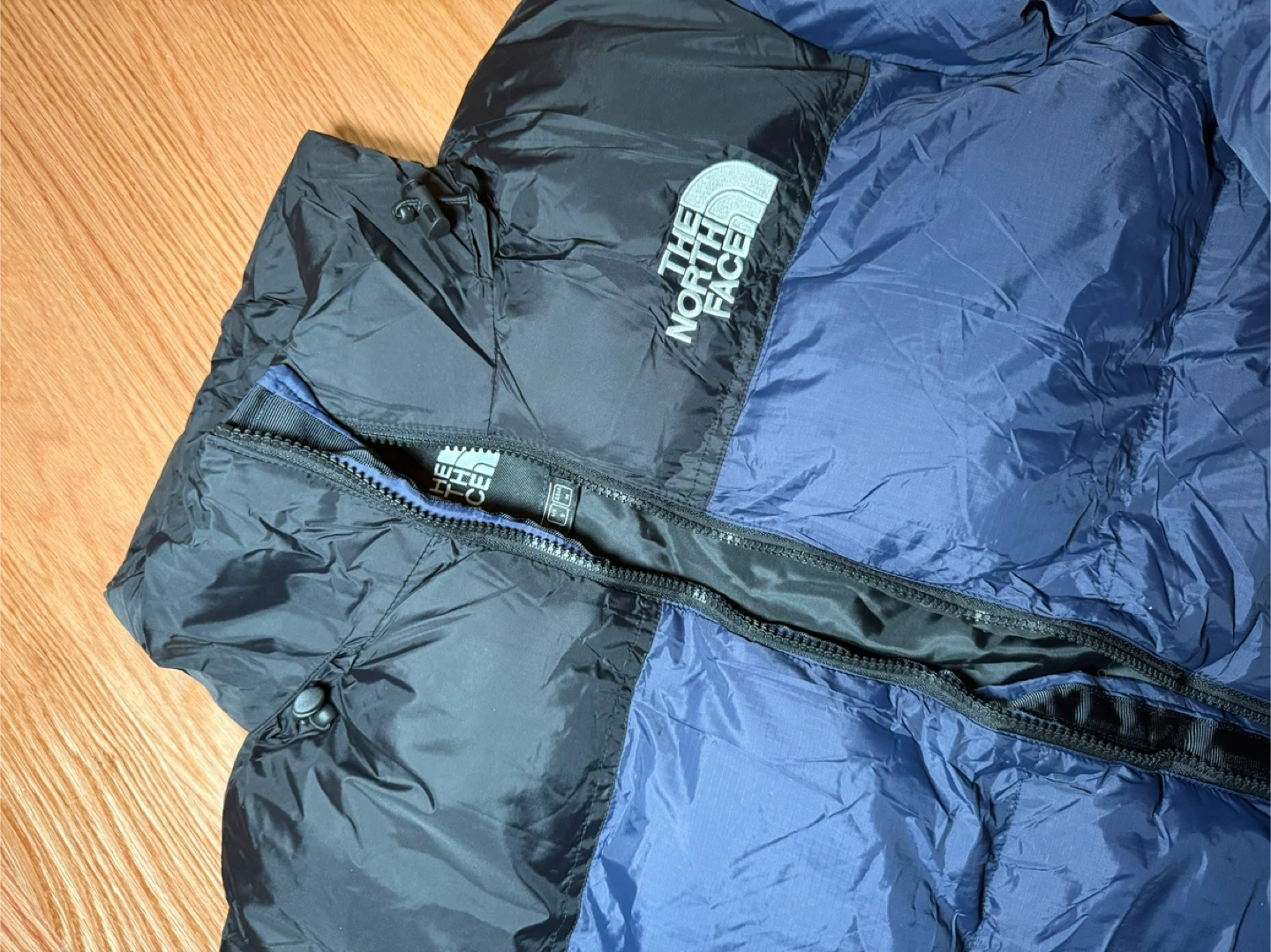 The North Face Puffer Jacket Blue & Black - photo 2