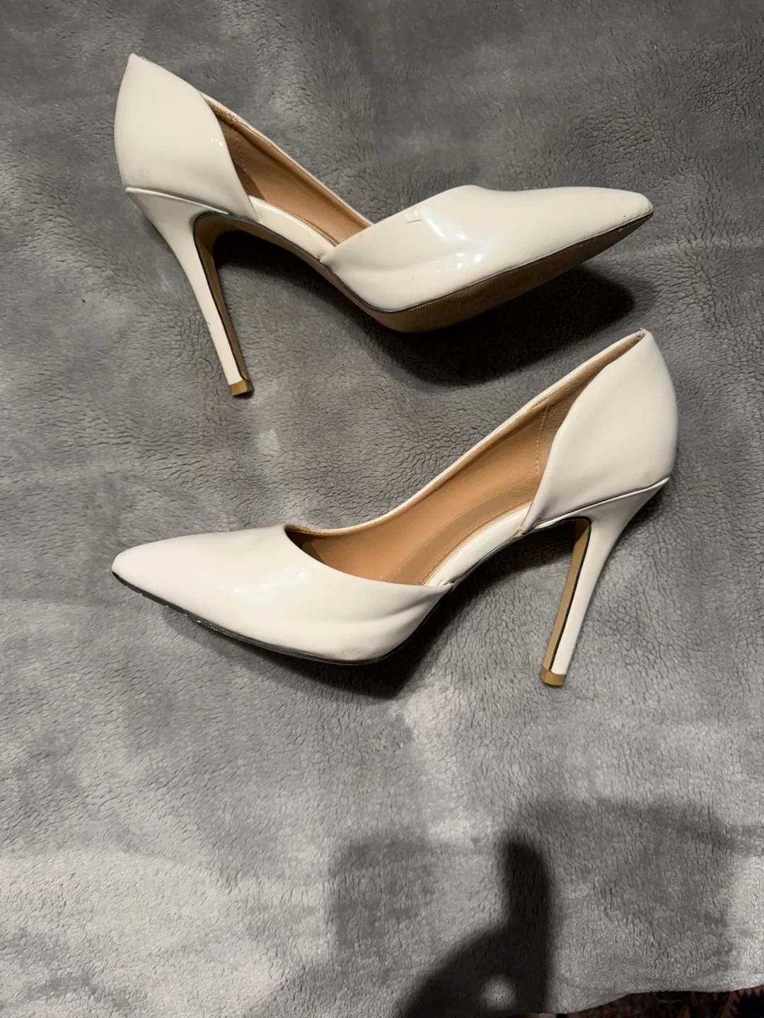 Lino Shoes White Heels, Size 8 like new