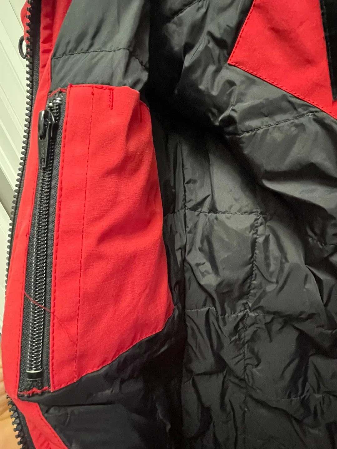 Canada Goose Red Down Parka image indicator(5)