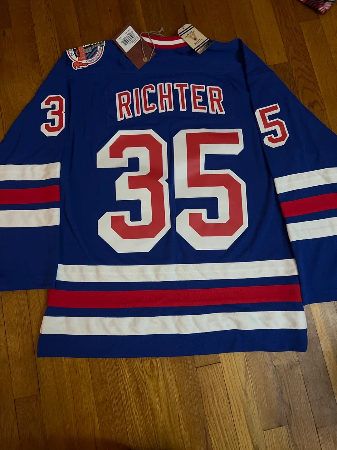 Vintage Hockey Rangers Richter Jersey - Size L image indicator(5)