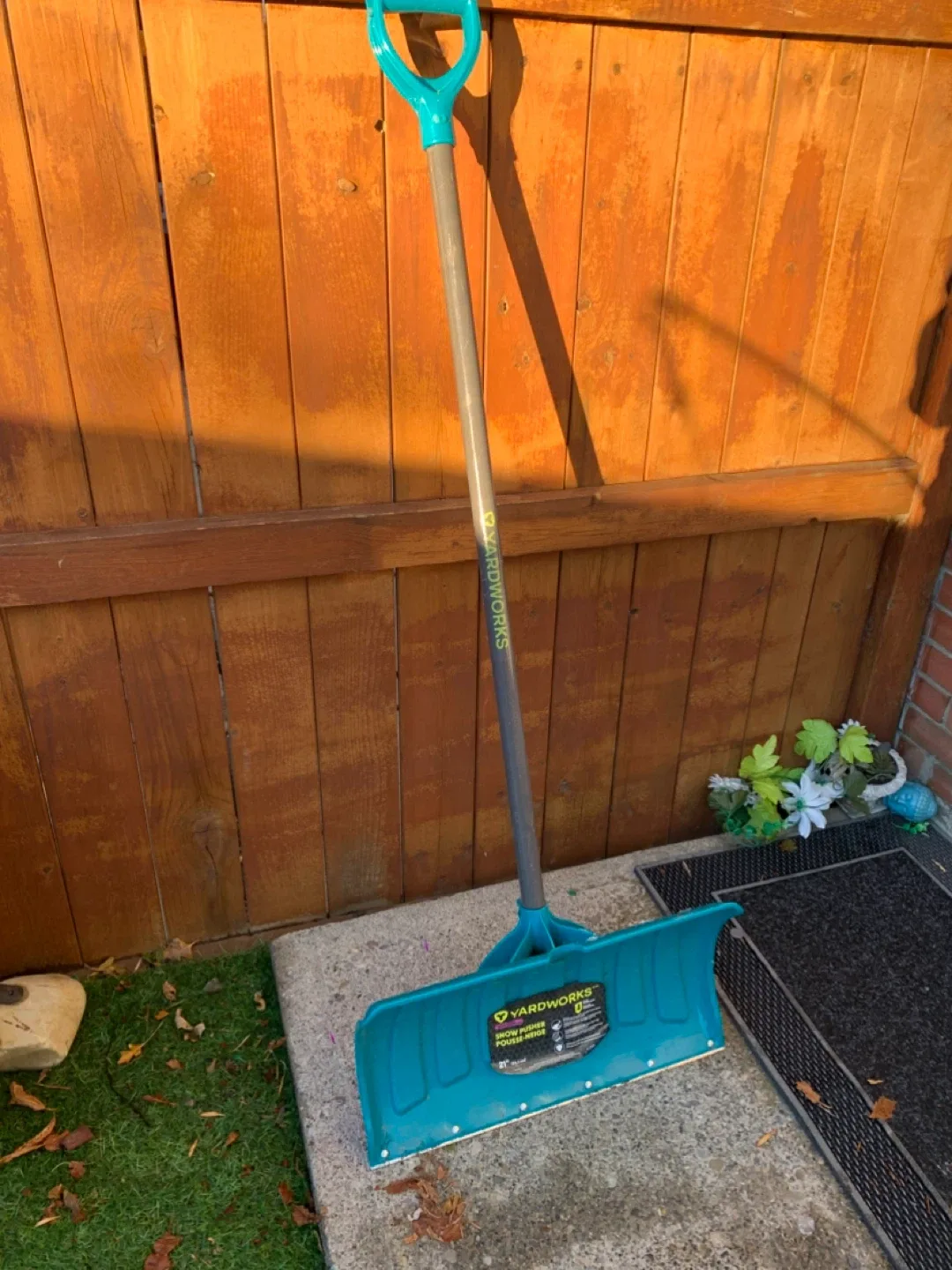 Snow shovel - 21 inch- winter tools