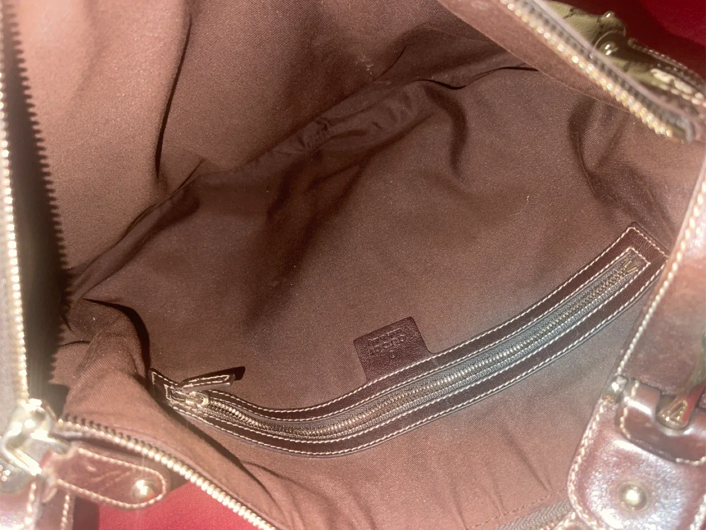 Gucci Canvas Shoulder Bag image indicator(5)