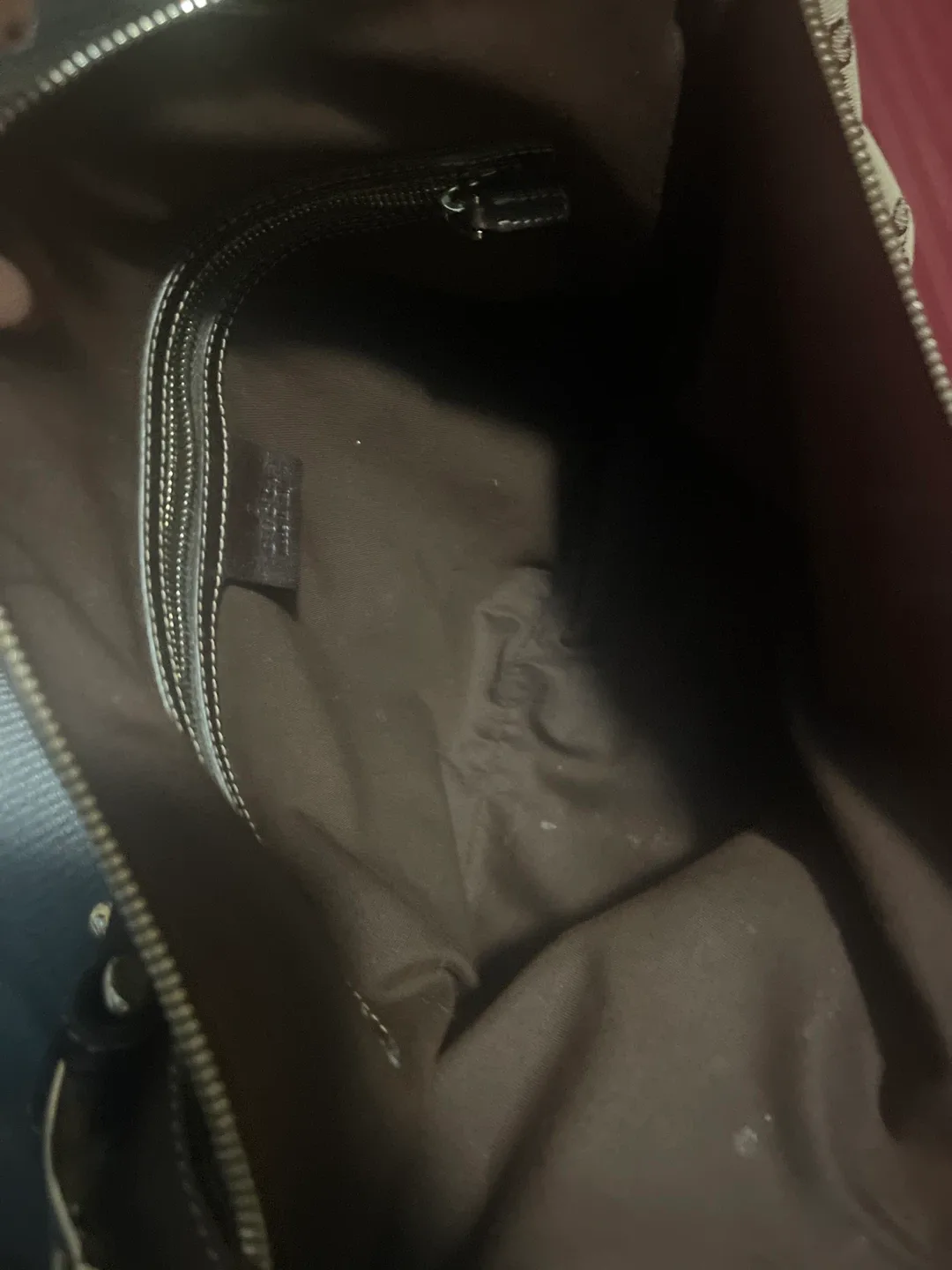 Gucci Canvas Shoulder Bag image indicator(9)