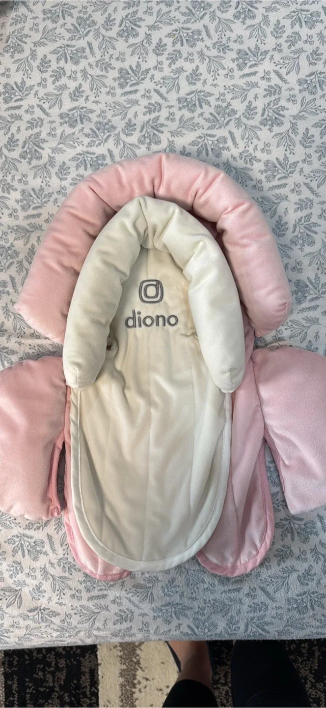 Diono Cuddle Soft 2-in-1 Head Support for babies