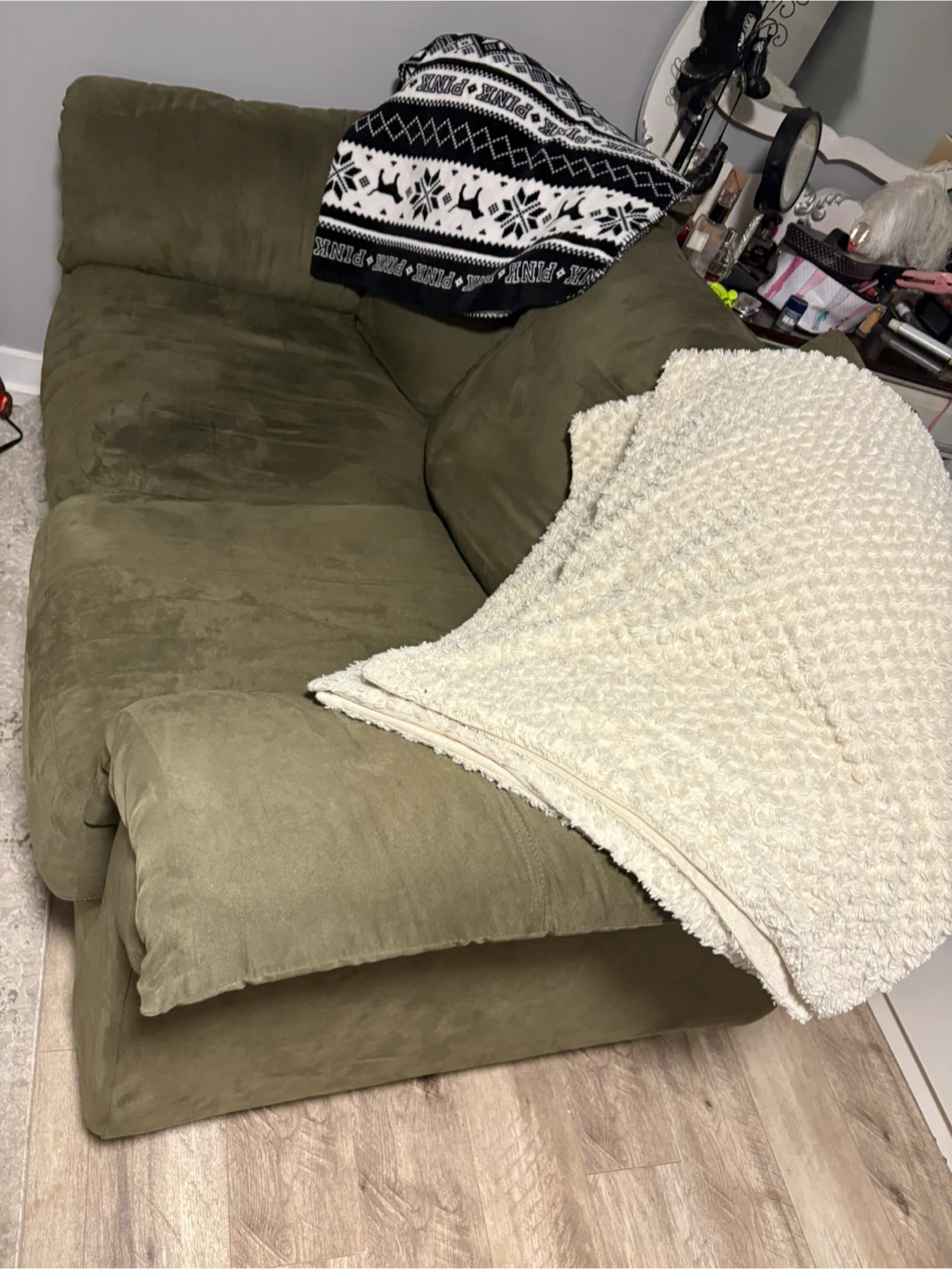 Olive Green Loveseat Sofa - photo 3